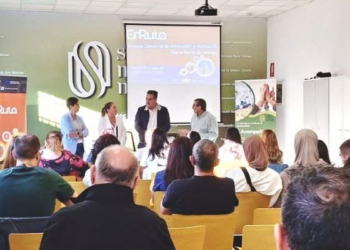 El programa EnRuta reúne en Archidona a 80 personas desempleadas