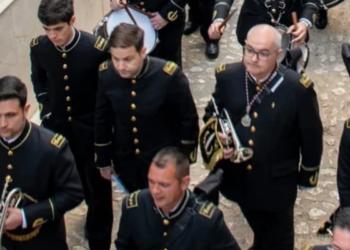 El canon del 7 % amenaza con encarecer la música de la Semana Santa para las hermandades