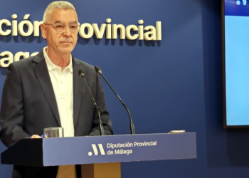 Con Málaga plantea una mesa comarcal para reclamar el arreglo de la A-343