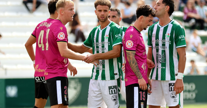 Antequera CF y Cartagena firman tablas en El Maulí