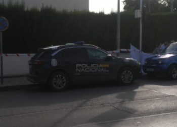 Fallece un hombre de 86 años tras desplomarse junto al centro de salud II de Lucena