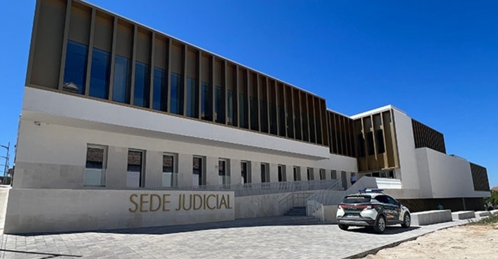 Prisión sin fianza para el detenido por un robo con violencia en Lucena