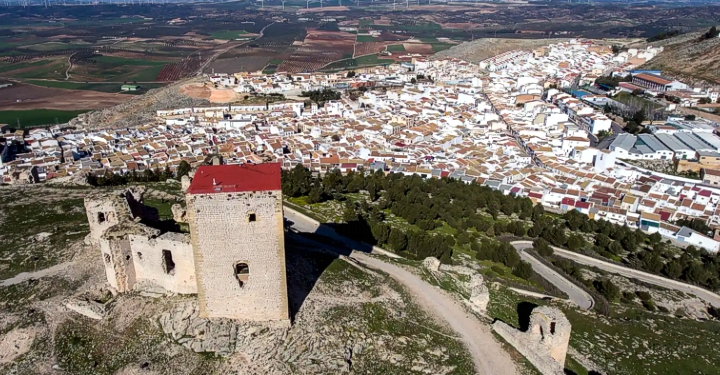 Teba estrena una jornada para celebrar su historia y sus símbolos