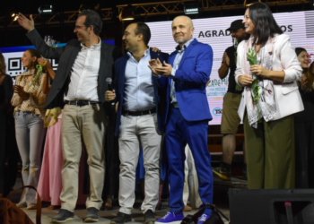 Un millar de personas asiste en Osuna al musical europeo «The Sound of Change»